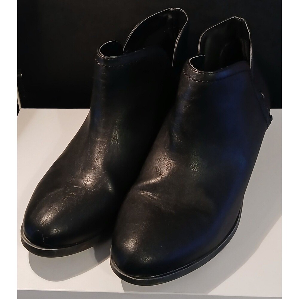 Women's Sugar brand ankle boots